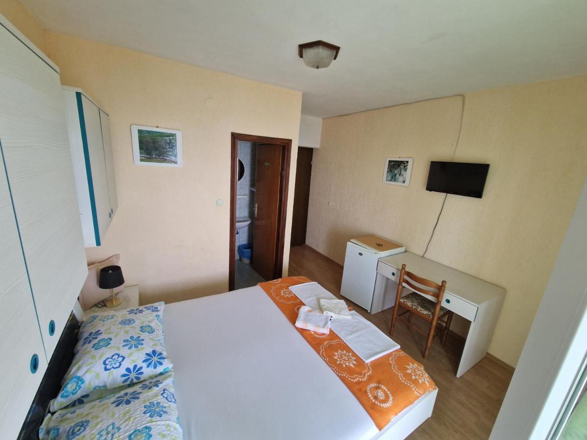 Rooms Anita Sibinj ซีบินีย์ กริมโปตสกี ภายนอก รูปภาพ