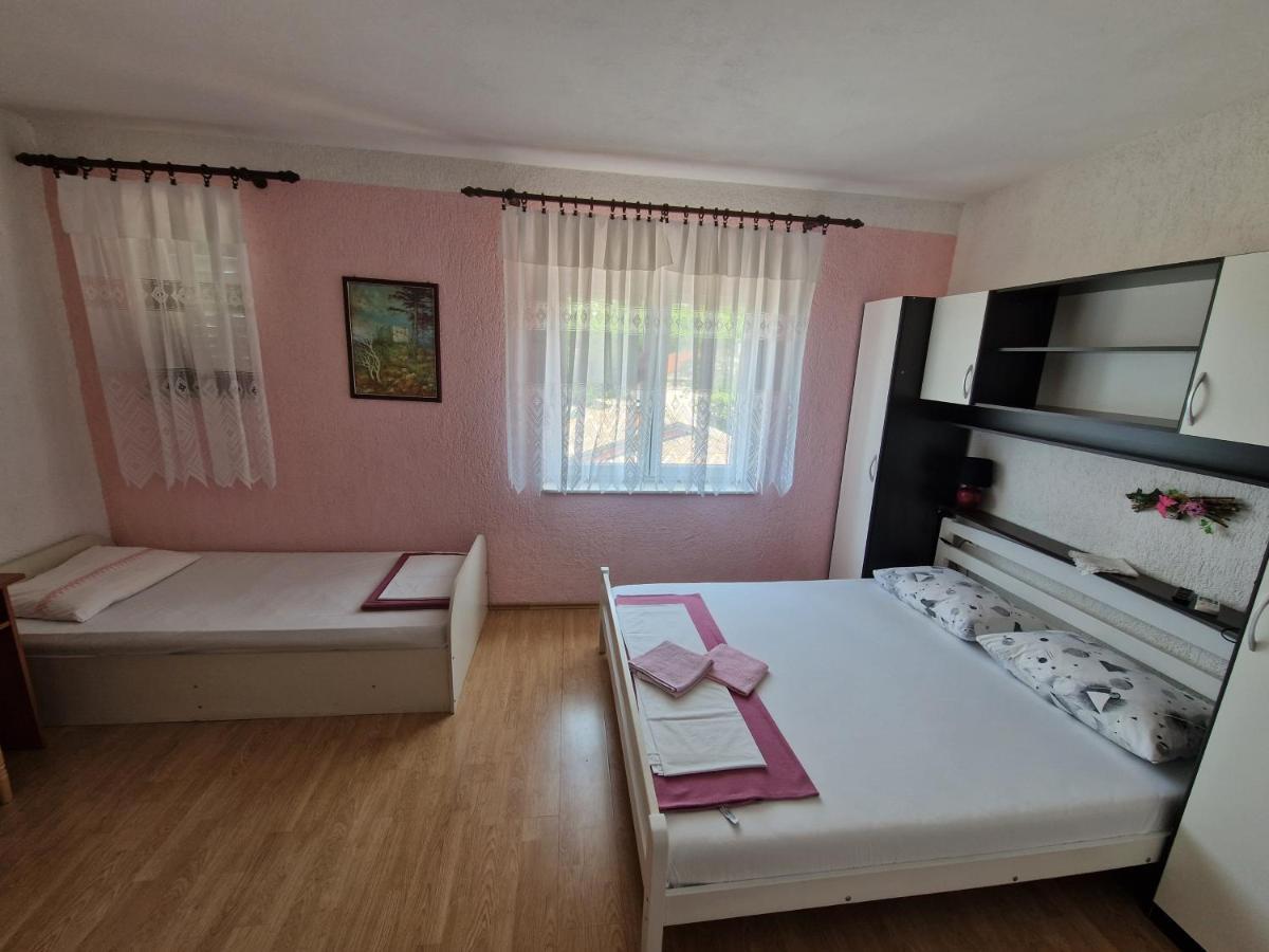 Rooms Anita Sibinj ซีบินีย์ กริมโปตสกี ภายนอก รูปภาพ